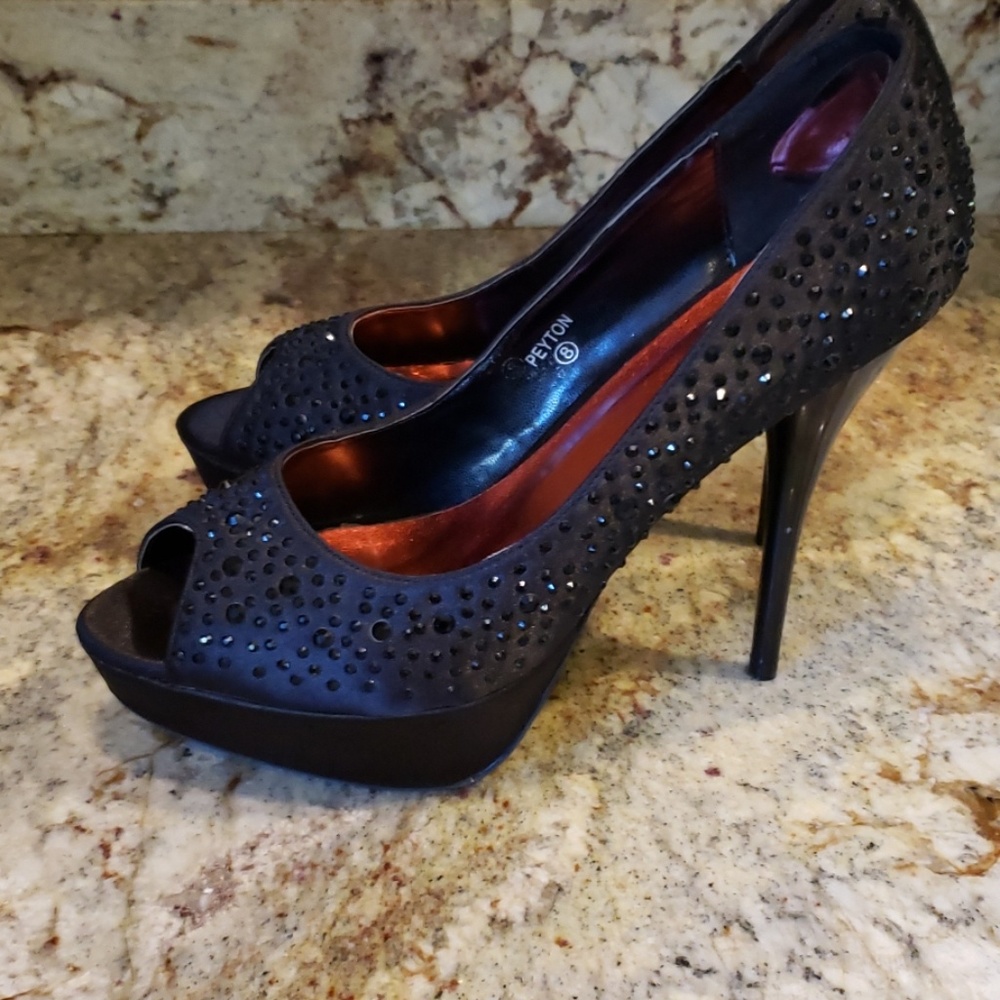 Michelangelo women's high heel shoes size 8